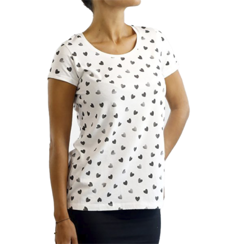 61813 CAMISETA CORAZONES...